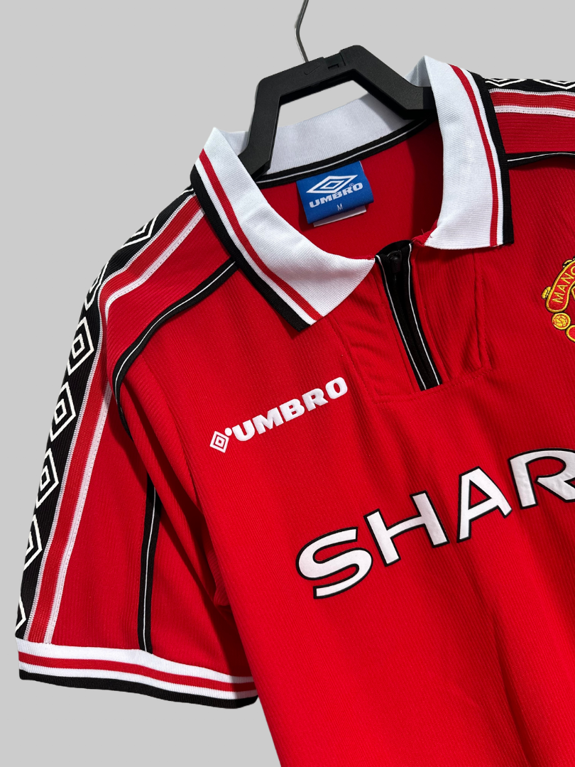 Manchester United 98/99 (Home)