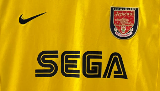 Arsenal 01/02 (Away)