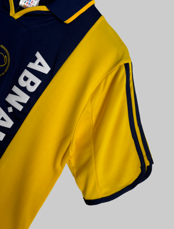 Ajax 00/01 (Away)