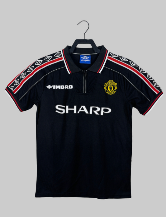 Manchester United 98/99 (Third)