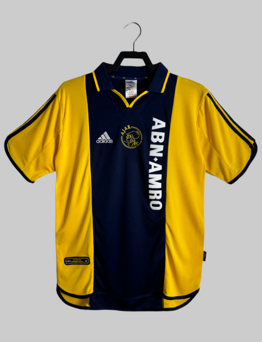Ajax 00/01 (Away)
