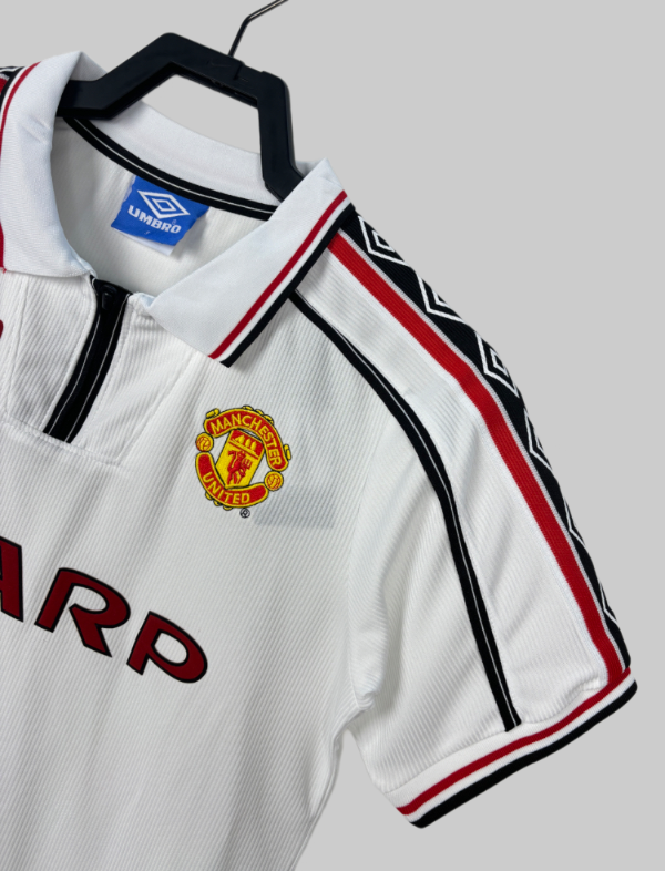 Manchester United 98/99 (Away)