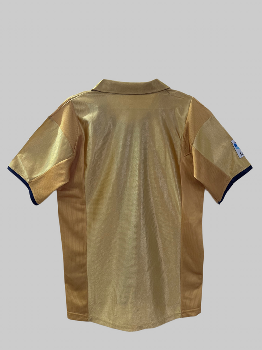 FC Barcelona 01/02 (Away)