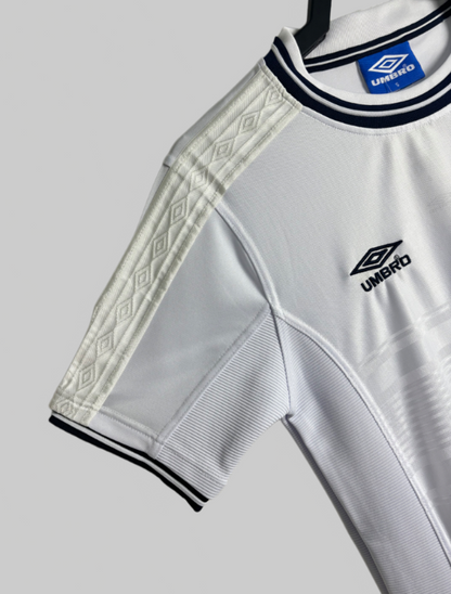 England ‘00 Euros (Home)